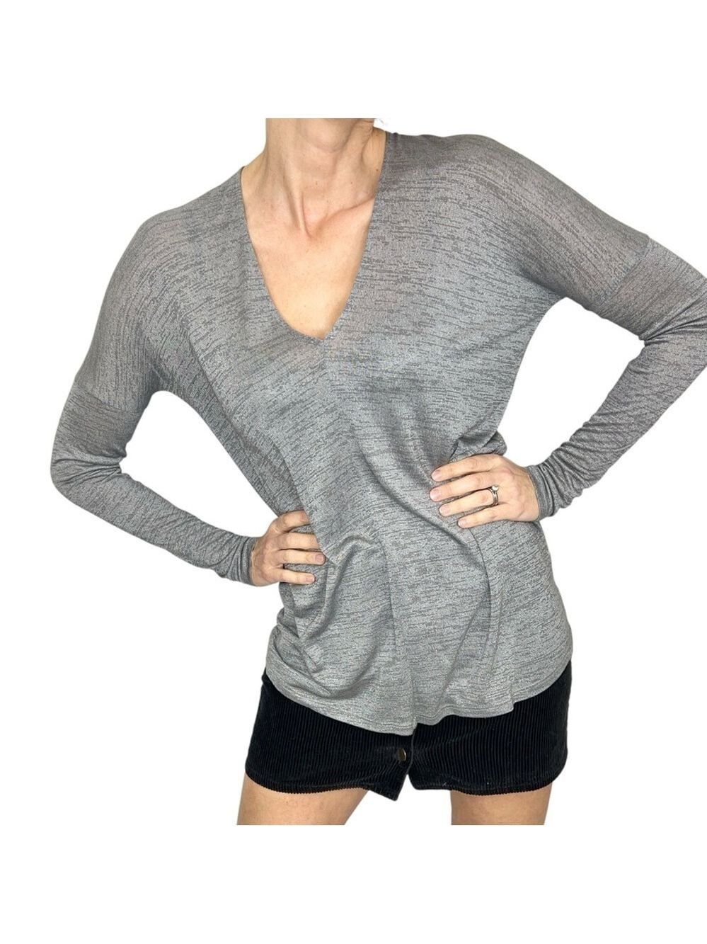 VINCE grey and metallic oversized stretchy v neck long sleeve top XS